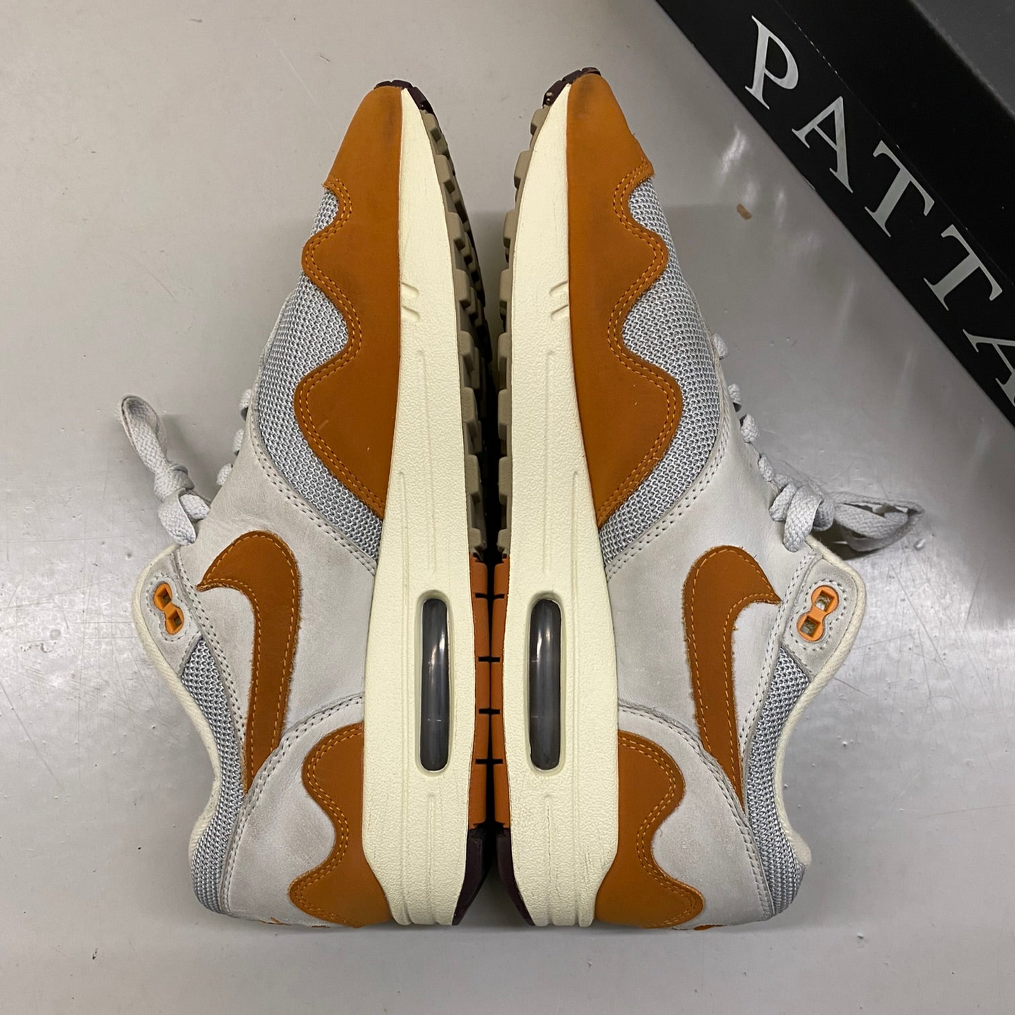 Nike Air Max 1 Patta Waves Monarch (With Bracelet) UK9