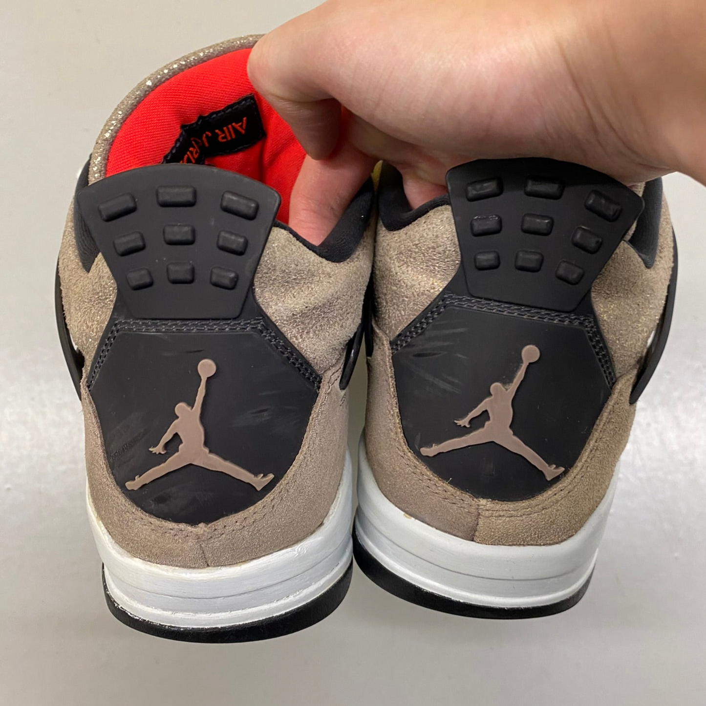 Jordan 4 Taupe Haze UK9
