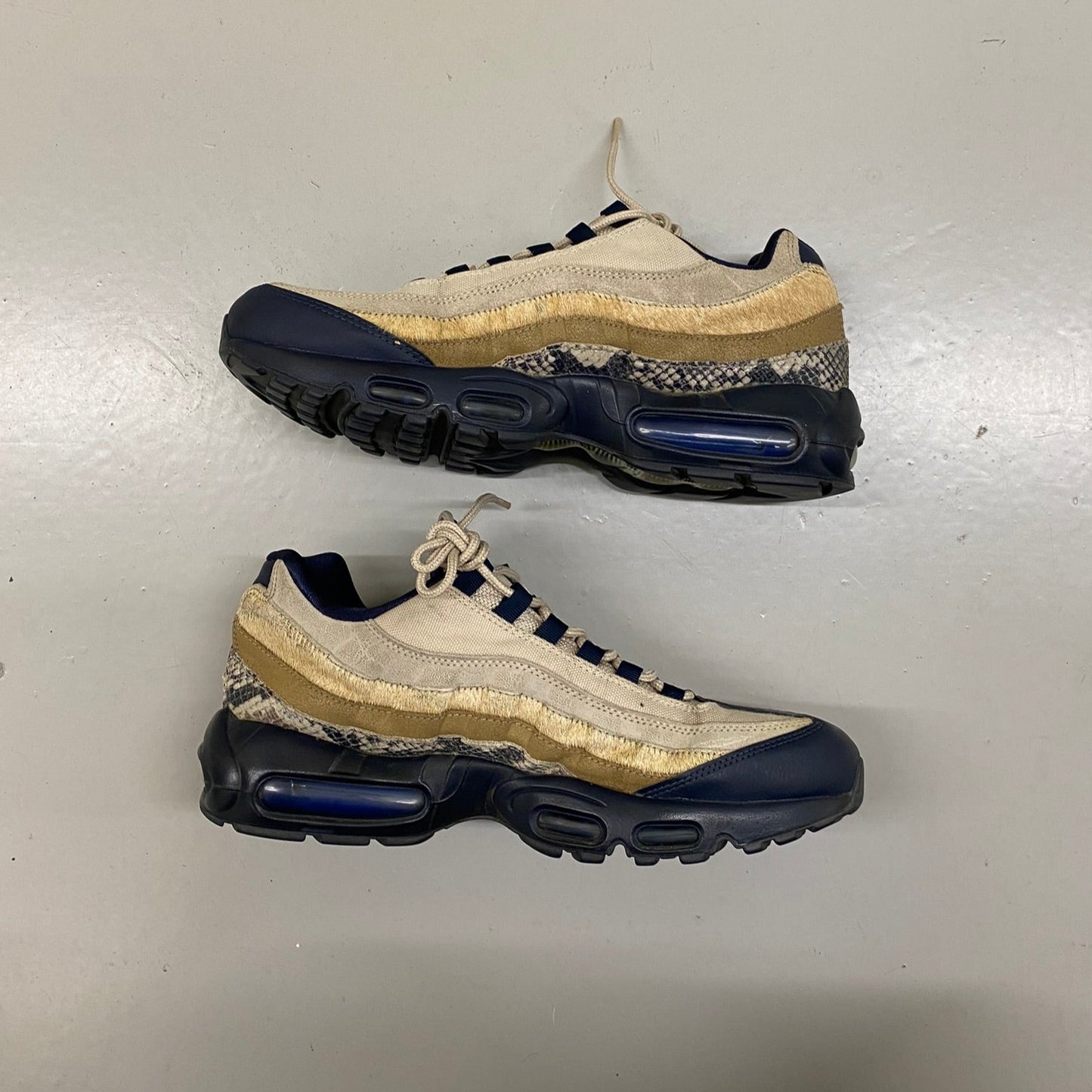 Nike Air Max 95 Snakeskin Newsprint UK9.5