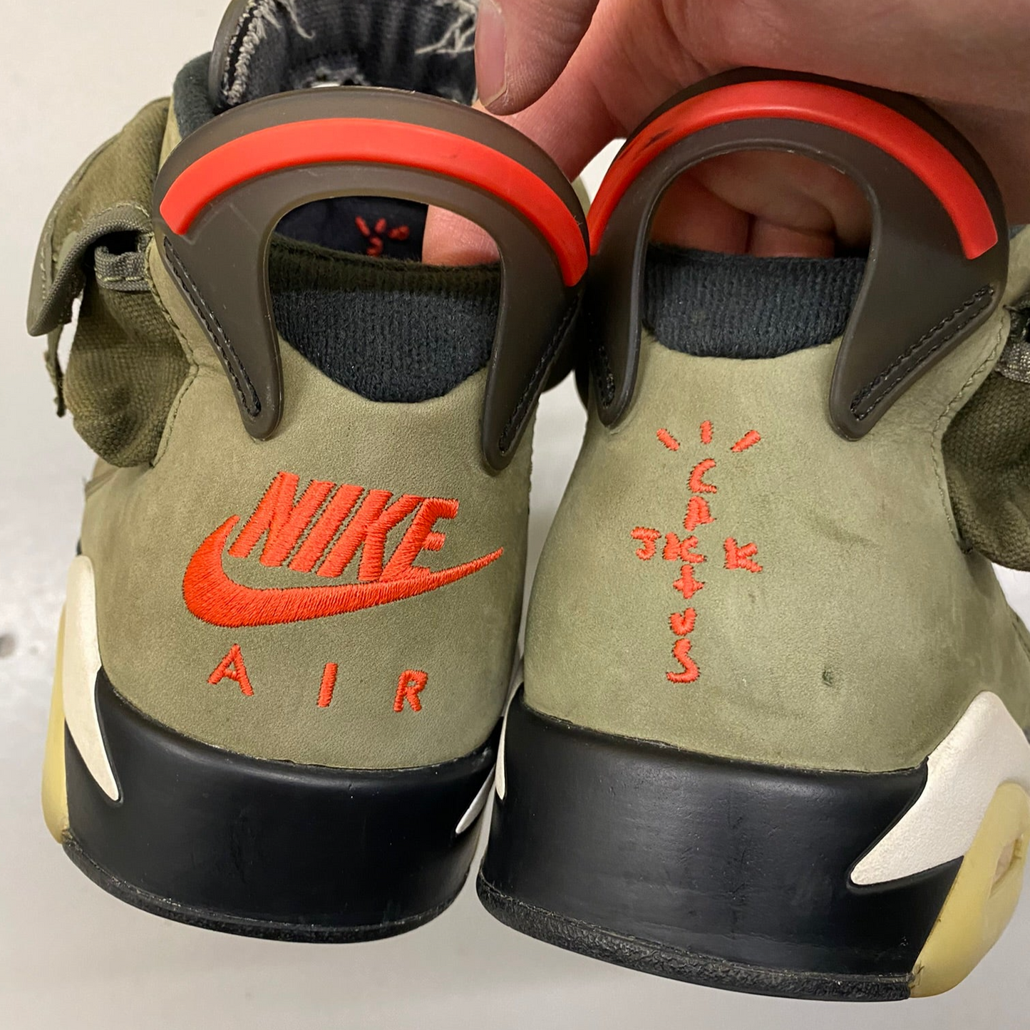 Travis Scott x Jordan 6 Medium Olive UK9