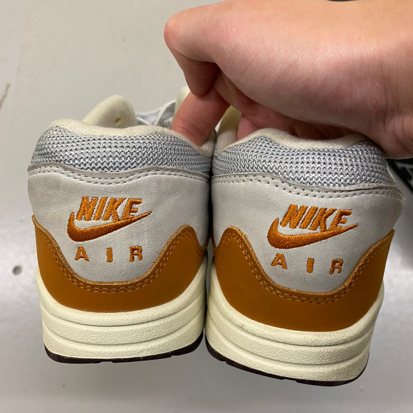 Nike Air Max 1 Patta Waves Monarch (With Bracelet) UK9