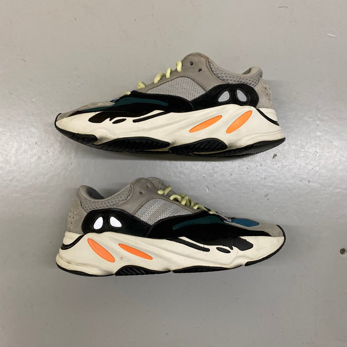 Yeezy Boost 700 Wave Runner UK7